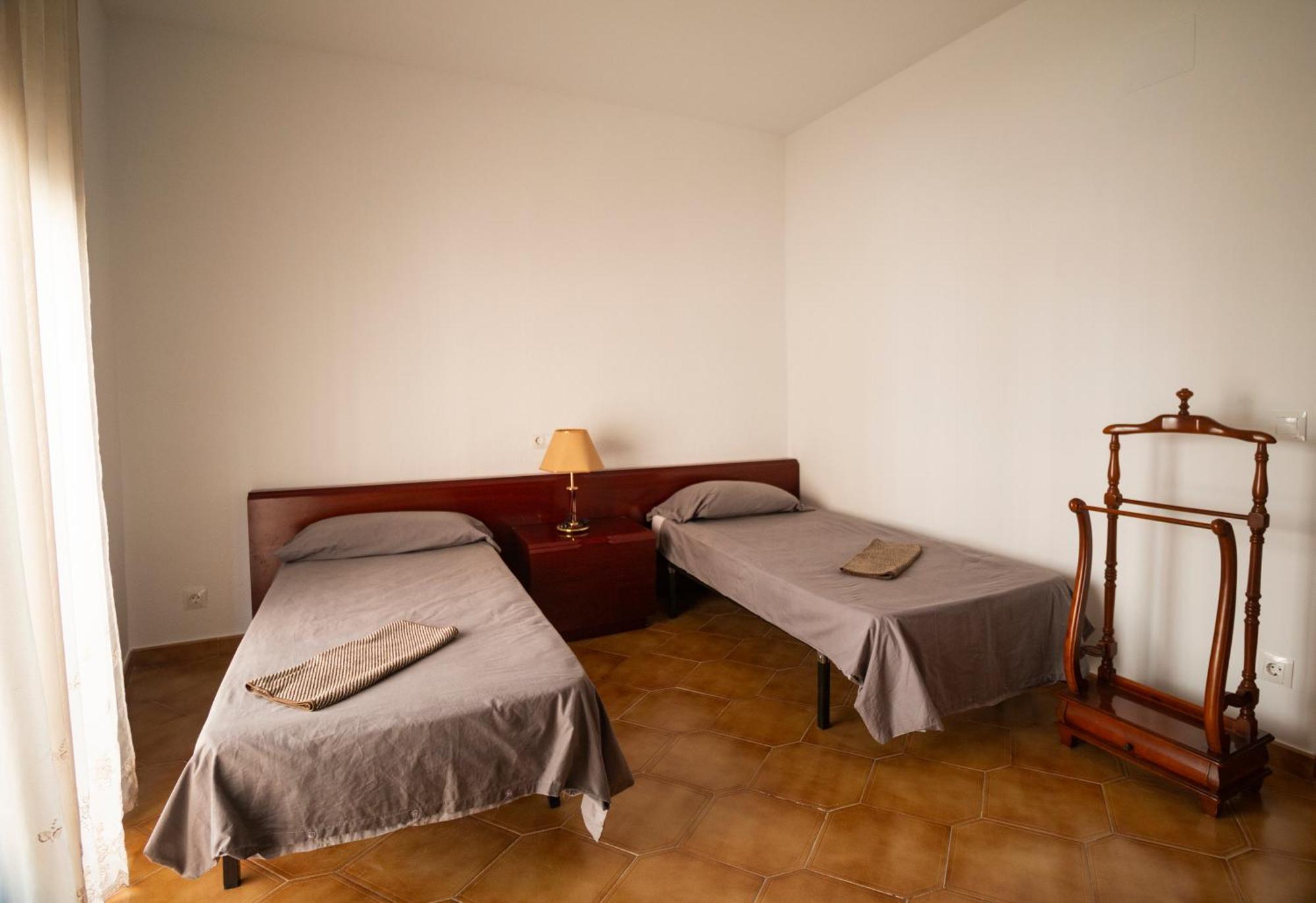 Casa Cal Metge Apartment Benissanet ภายนอก รูปภาพ