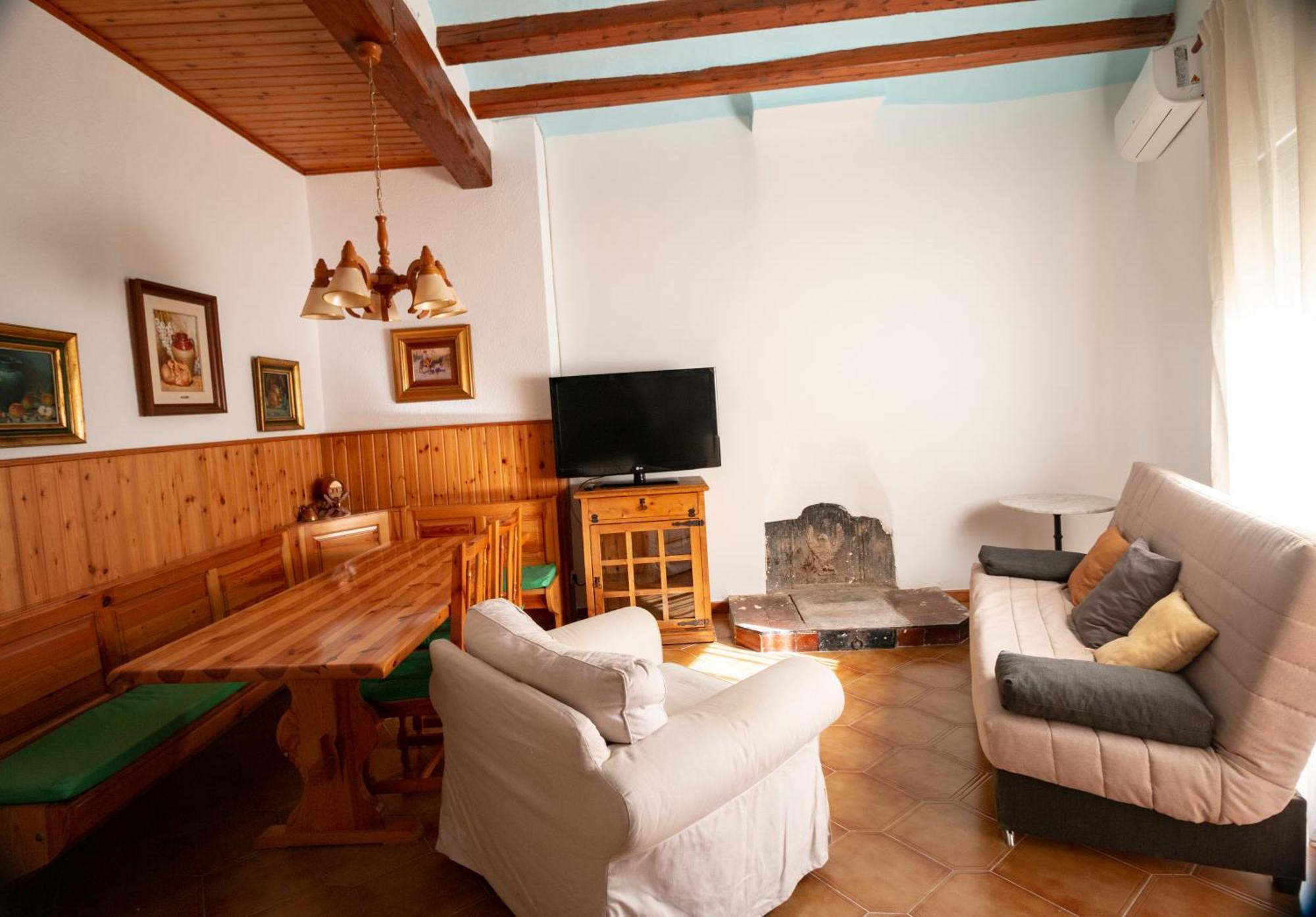 Casa Cal Metge Apartment Benissanet ภายนอก รูปภาพ