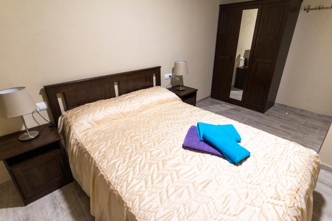 Casa Cal Metge Apartment Benissanet ภายนอก รูปภาพ